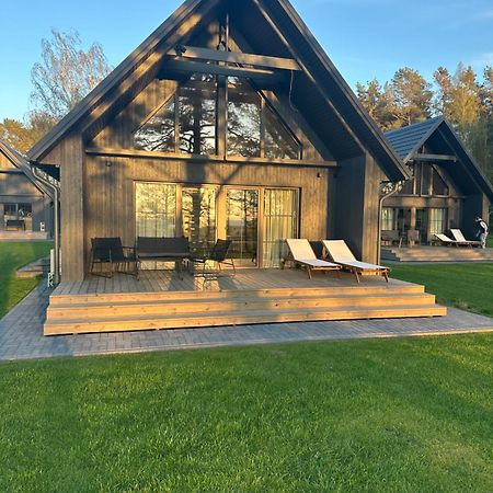 Storm Villas Sturmai Bagian luar foto