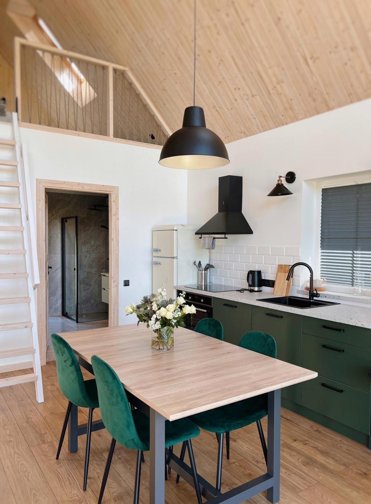 Storm Villas Sturmai Bagian luar foto